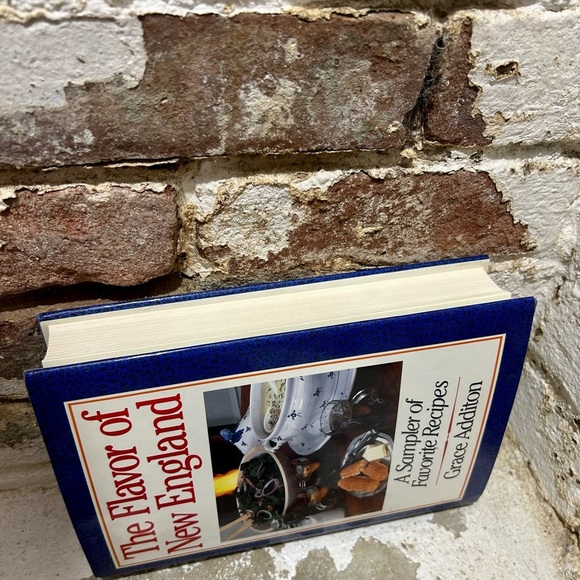 The Flavor of New England. A Sampler of Favorite Recipes by Grace Additon. - Picture 5 of 9